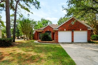 Building Photo - 17103 Carroll Lake Dr