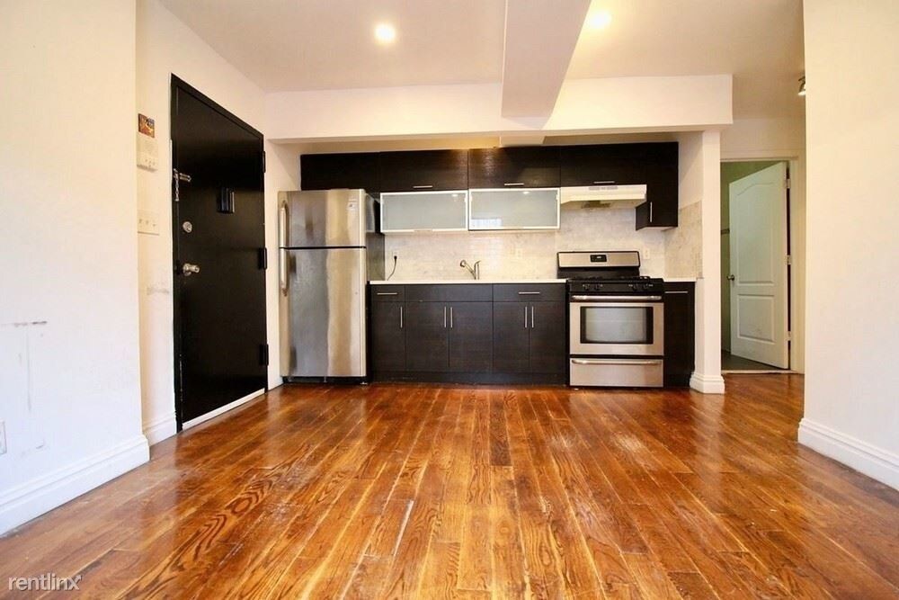 Primary Photo - 328 Irving Ave