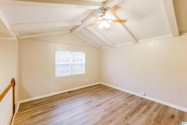 Foto del edificio - 5796 Dug Hollow Rd
