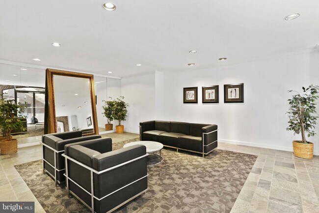 Foto del edificio - 3299 K St NW