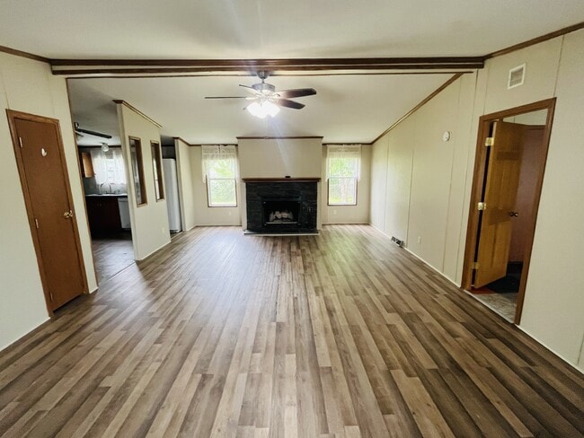 Building Photo - 154 S Marnico Ln