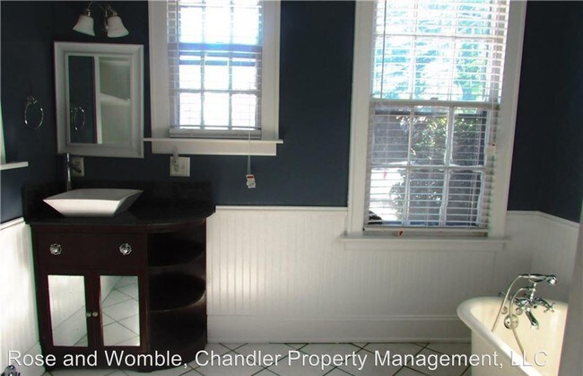 Building Photo - 4 br, 2 bath House - 3931 High St.