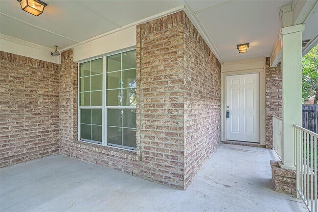 Building Photo - 2306 Billy Fiske Ln