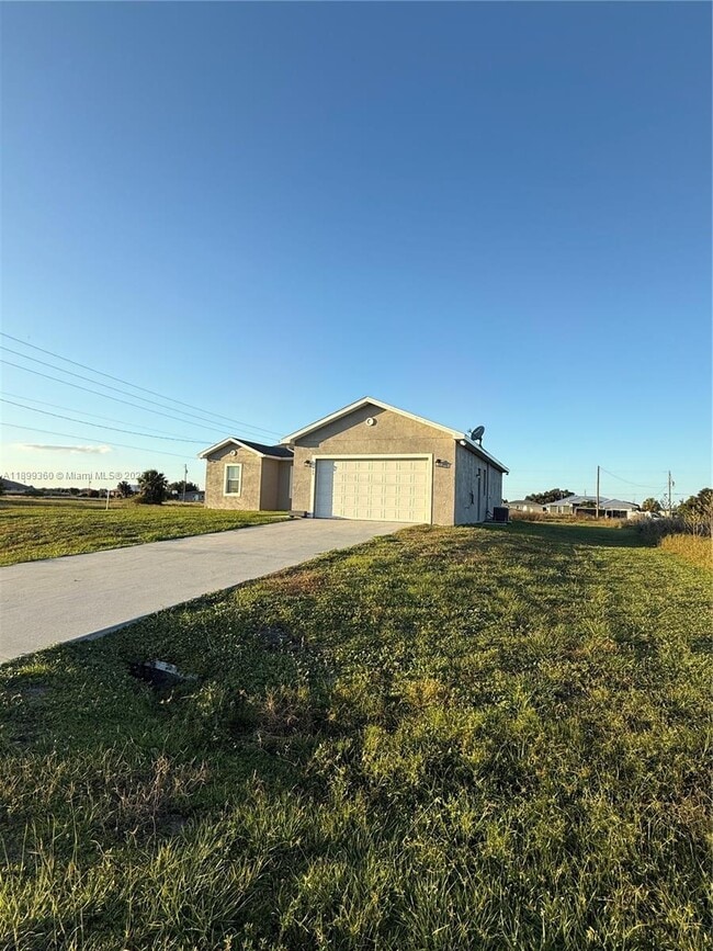 Building Photo - 1025 Jupiter Lp