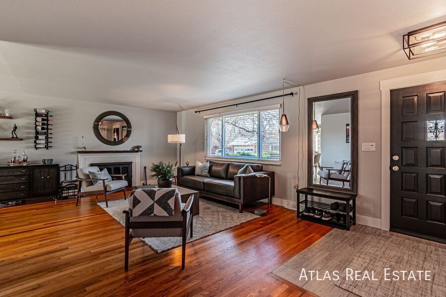 Foto principal - 1732 S Magnolia St
