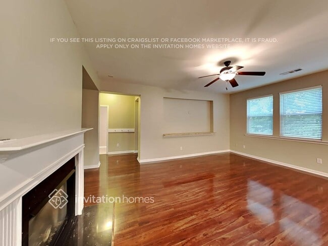 Building Photo - 403 Howell Crossing