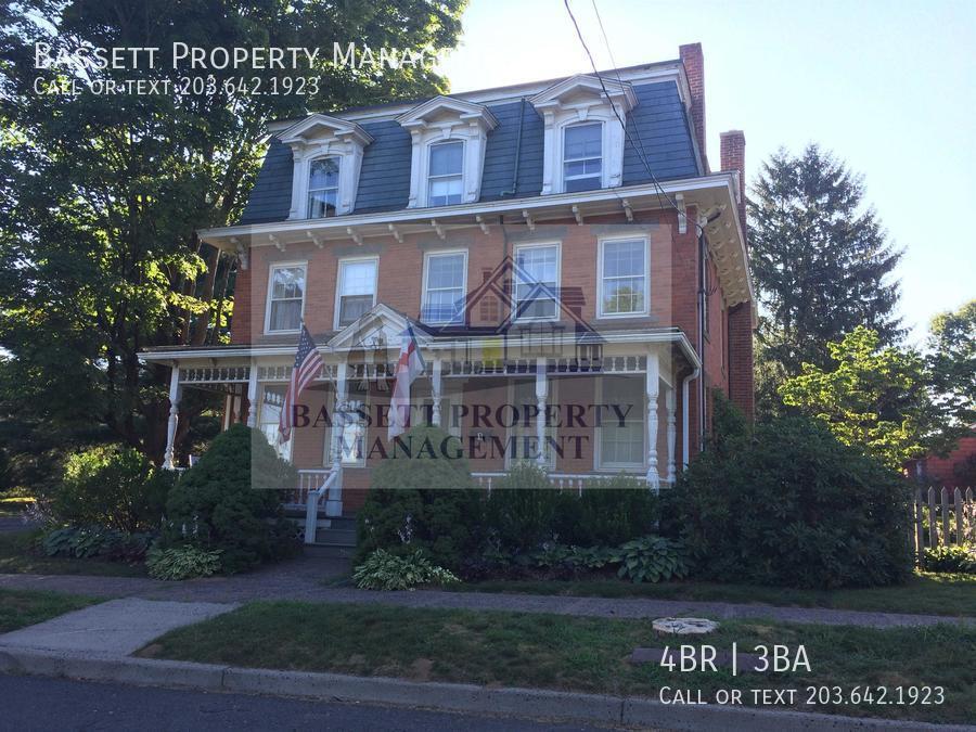 Primary Photo - 1 Trumbull Pl