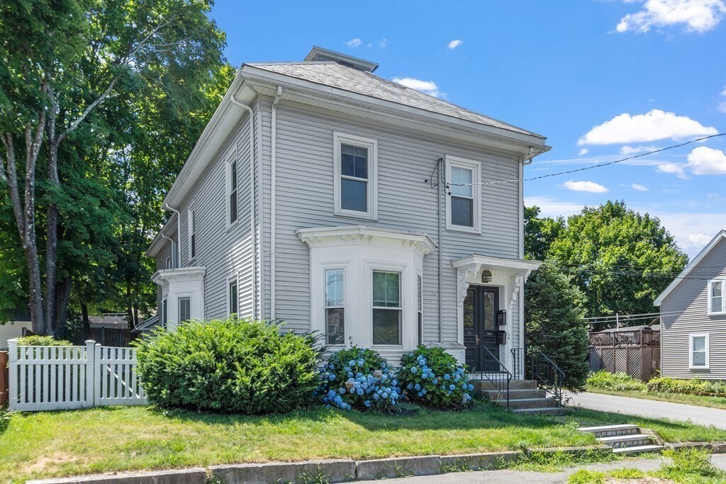 10 Concord St Unit 1, Natick, MA 01760 Condo for Rent in Natick, MA