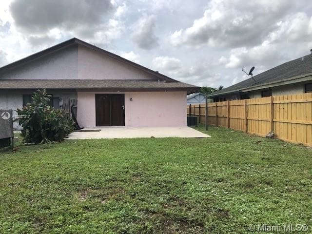 Building Photo - 1213 SW 74th Ave