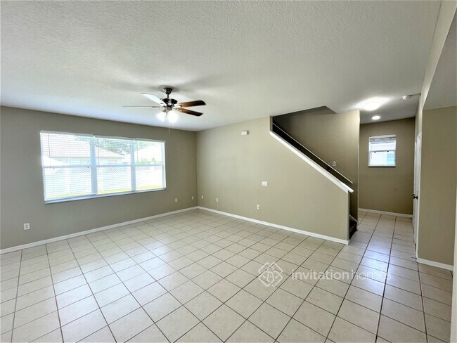 Foto del edificio - 10420 Frog Pond Dr