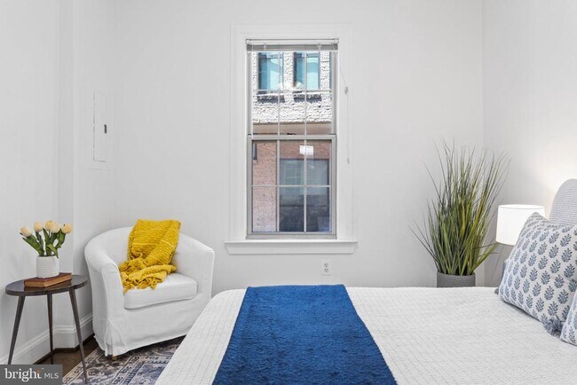 Foto del edificio - 1401 Columbia Rd NW