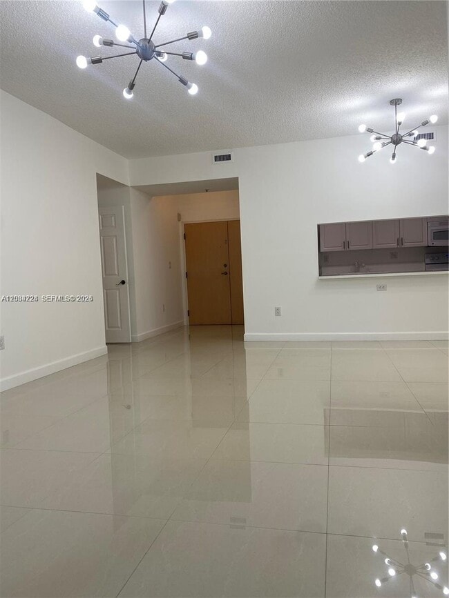Foto del edificio - 9805 NW 52nd St