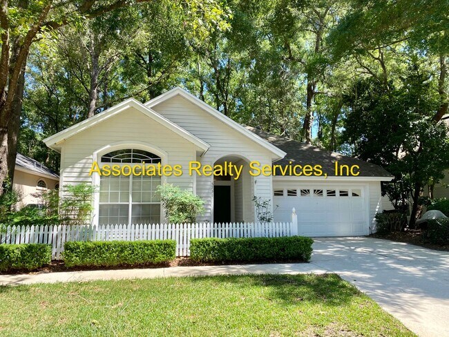 Foto del edificio - 3 Bed/2 Bath, On the Golf Course in Haile ...