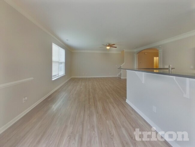 Building Photo - 3632 Ernie Dr