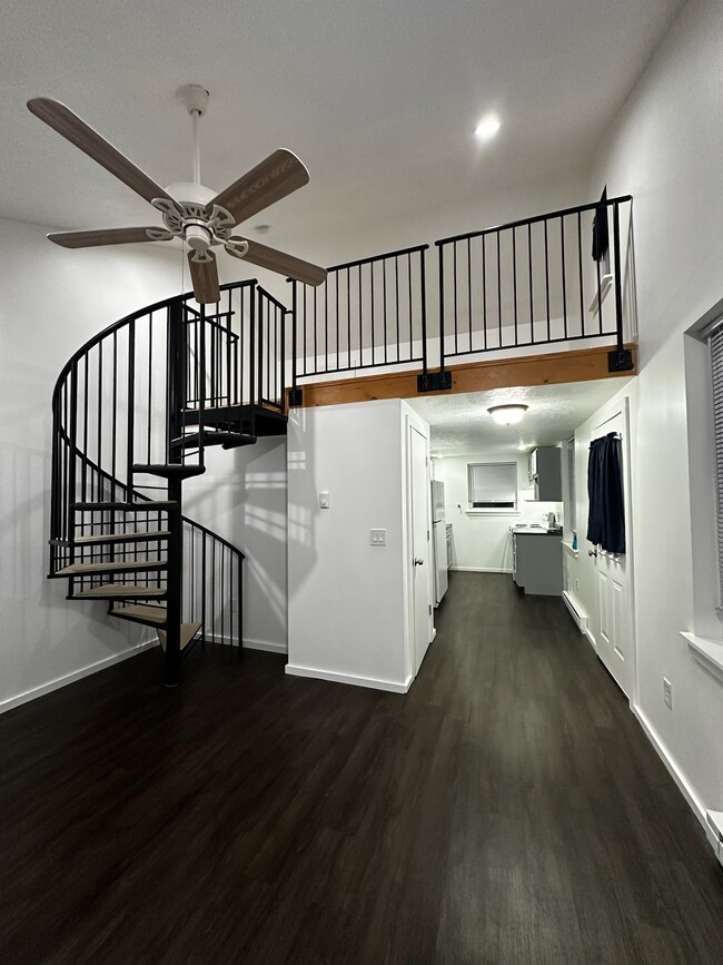 Building Photo - 13993 US-19