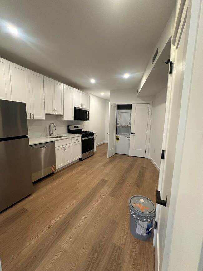 Photo - Welcome to the Oswalds Place Apartments!