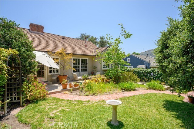 Building Photo - 1281 Oak Cir Dr