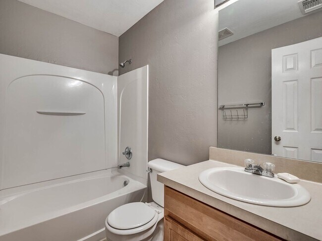 Foto del edificio - Cozy 2 bed 2 bath in Norman