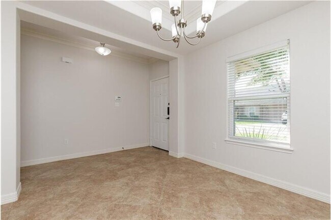 Building Photo - 4750 Grand Junction Drive