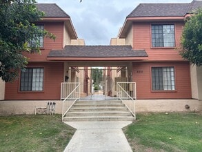 Building Photo - 403 Porter St