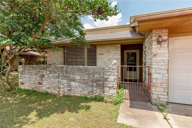 Foto del edificio - 3608 Bannockburn Dr