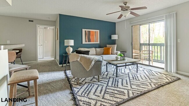 Foto del edificio - 10263 Whispering Forest Dr