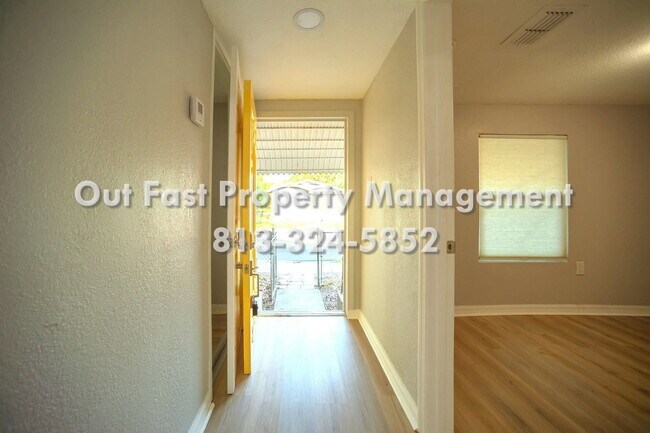 Foto del edificio - 4811 N 30th St