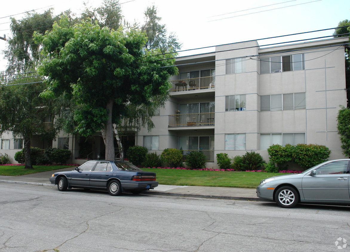 Building Photo - MONTE DIABLO APARTMENT