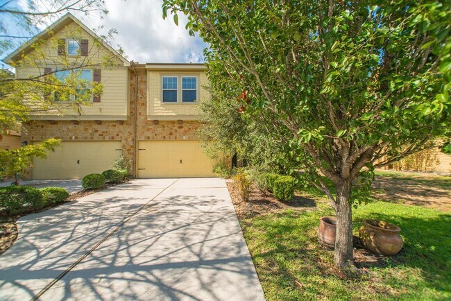 Foto del edificio - 90 Cheswood Manor Drive