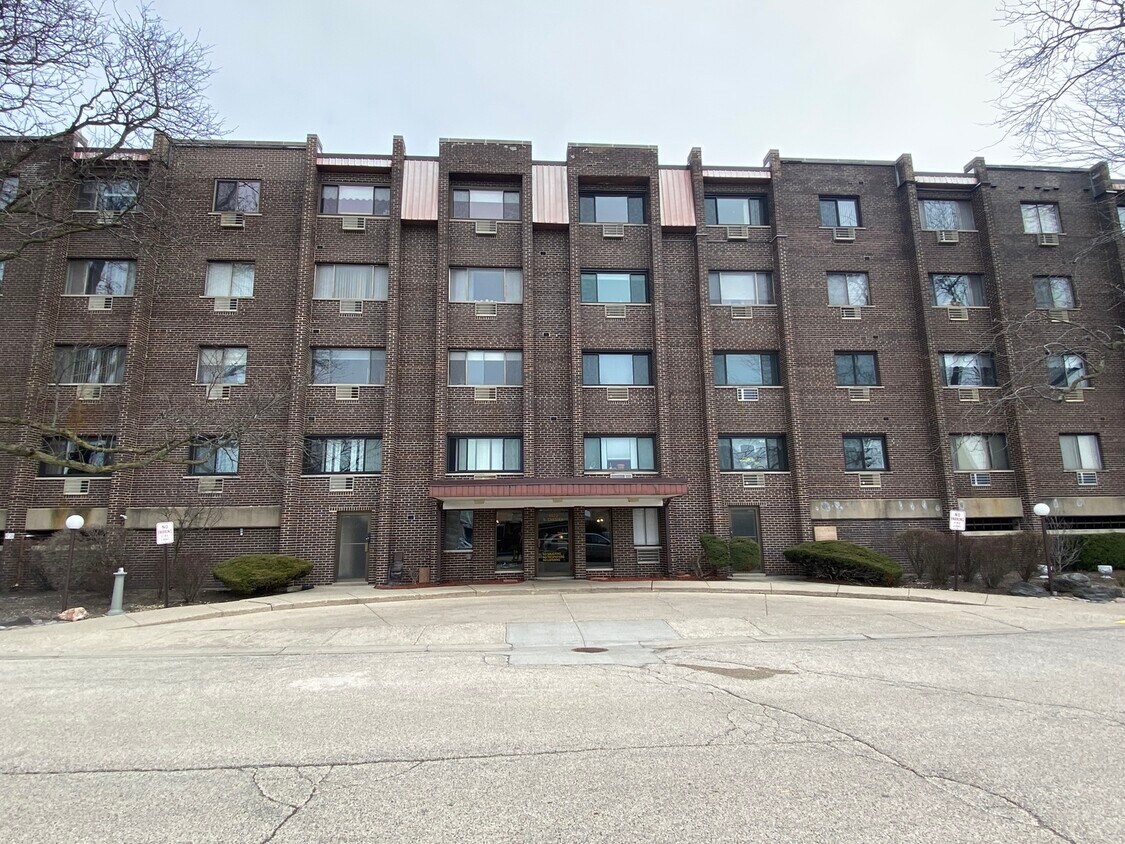 4623 N Chester Ave Unit 211W, Chicago, IL 60656 Condo for Rent in