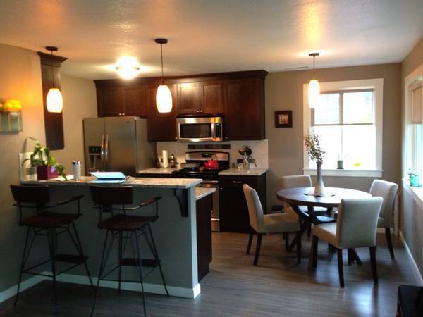 Foto del edificio - 9529 N Fairhaven Ave