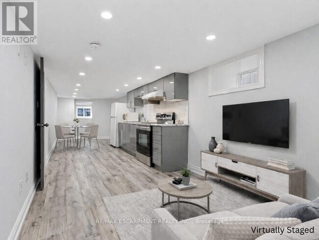 Building Photo - 54 Craigmiller Ave