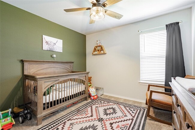 Foto del edificio - 801 Meadow Creek Ln