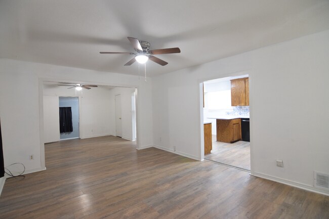 Foto del edificio - 301 S 7th St