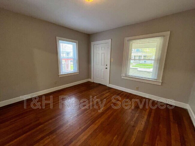 Foto del edificio - 608 N Chester Ave