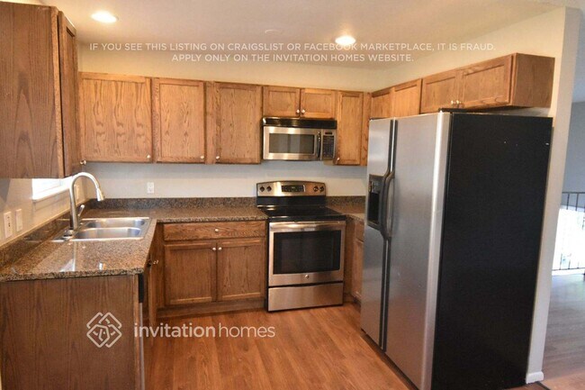 Foto del edificio - 9581 W Lake Ave