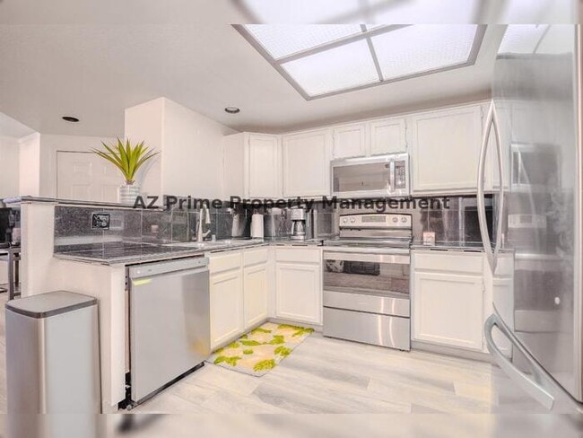 Photo - 10410 N CAVE CREEK RD UNIT 1111, PHOENIX AZ Apartment