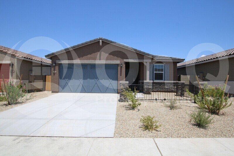Foto principal - 24144 Hopi Street
