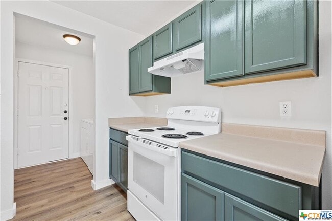 Building Photo - 107 Cedargrove
