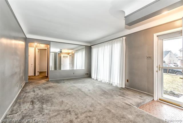 Foto del edificio - 25227 Riverdale St