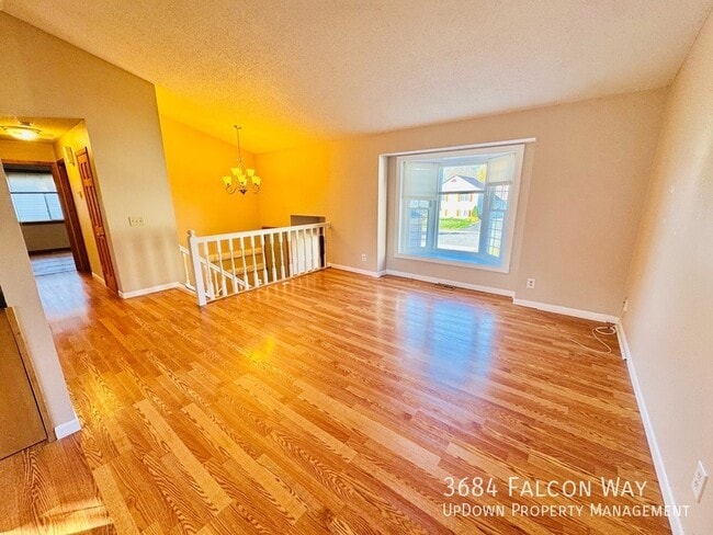 Building Photo - 3684 Falcon Way