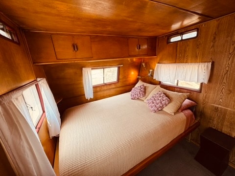 Building Photo - 62323 Belmont St