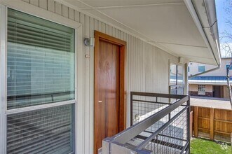 Building Photo - 4616 W Lovers Ln