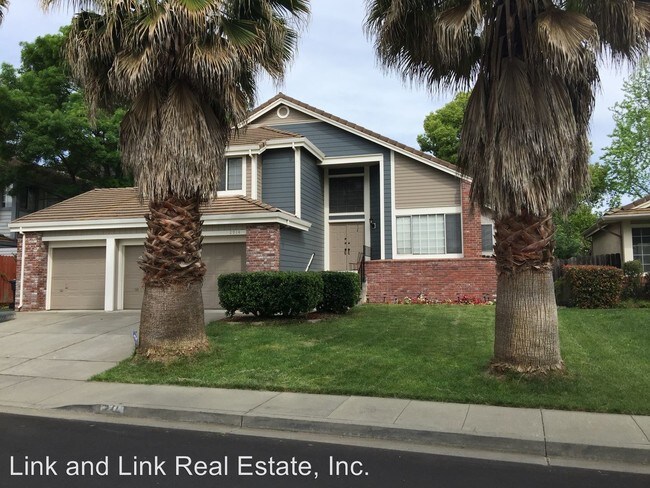 Building Photo - 4 br, 3 bath House - 2914 Banyan Court