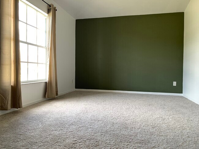 Photo - 2800 NW 2nd Terrace House