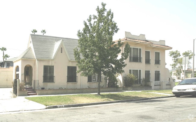 Building Photo - 122 N Huntington Dr