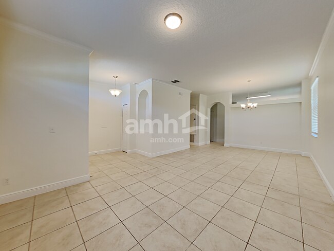 Foto del edificio - 14736 Stonebriar Way