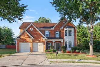 Building Photo - 1409 Stone Bay Dr