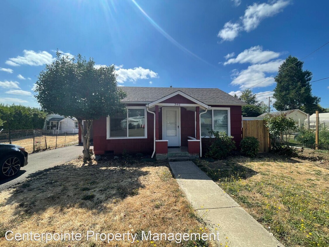 Primary Photo - 2 br, 1 bath House - 346 E 2nd St ,