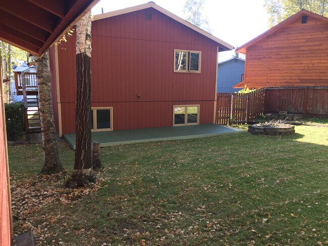 Building Photo - 18137 Misty Falls Cir